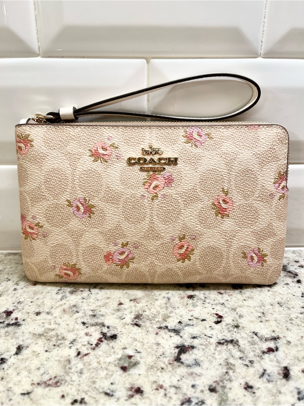 Coach Signature Floral Large Wristlet NWOT